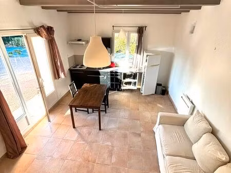 t2 duplex au calme avec parking prive • 54 m2