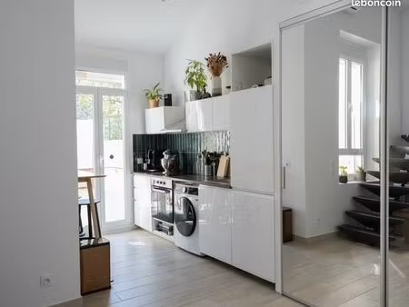 appartement 40m² avec grande terrasse à louer rue sainte cécile