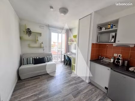 studio 1 pièce 19 m²