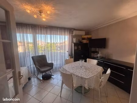 t2 climatisé terrasse  garage vue