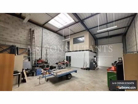 local d'activite 150 m² toussieu