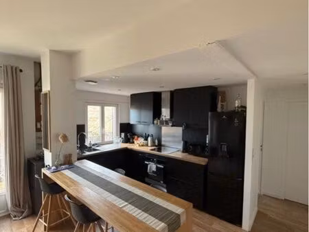 à louer t4 - colocation possible -terrasse