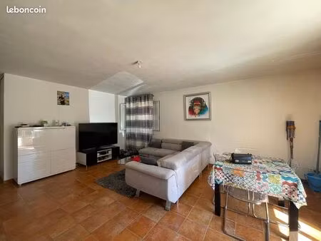 appartement 2 pièces 55 m²