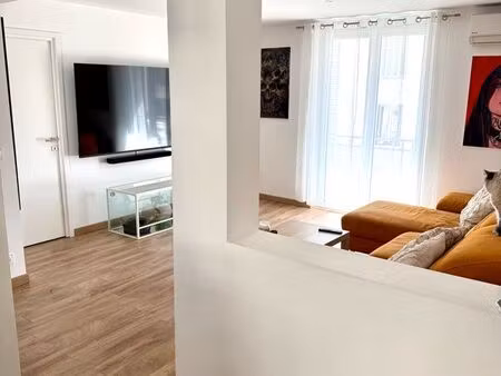 t3 55 m² rénové – dpe b – climatisation – balcon – aucun travaux