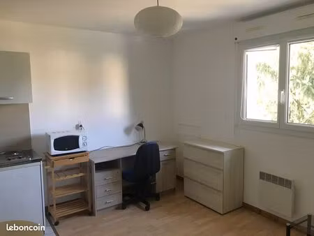 loue studio meublé à bures sur yvette