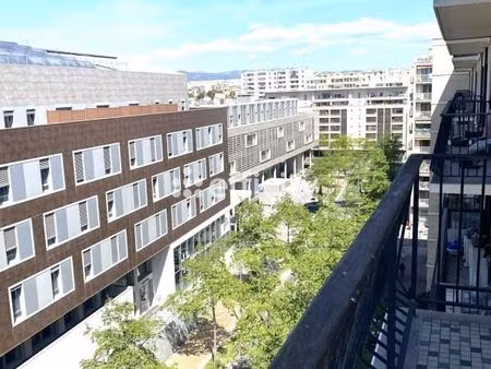 appartement 4 pièces 102 m²