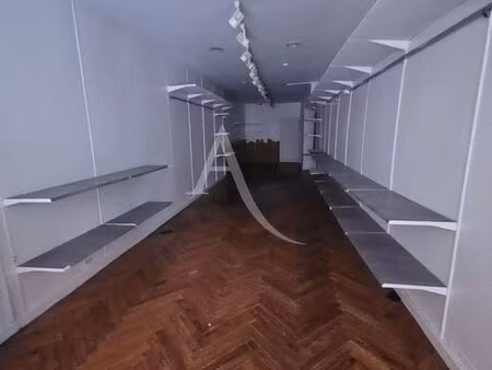 local commercial 60 m² grasse