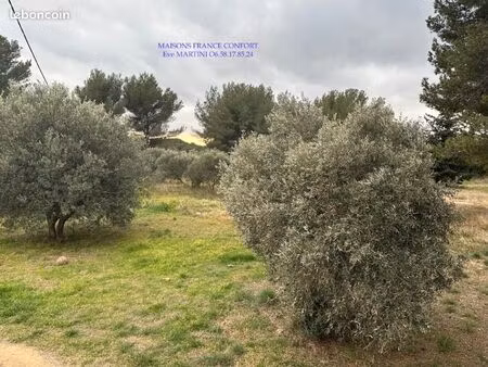 terrain 472 m² saint chamas