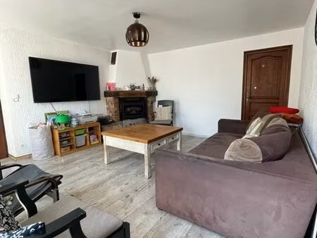 superbe appartement 4 pièces avec garage et cave