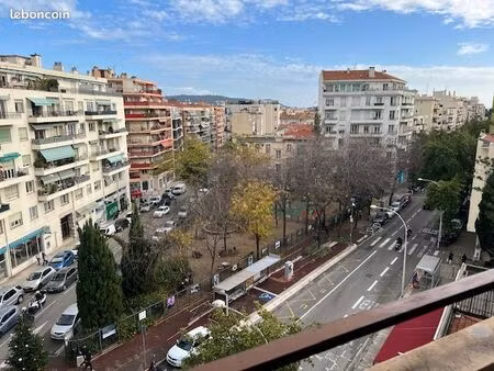 cessole  grand 2 pièces à rénover