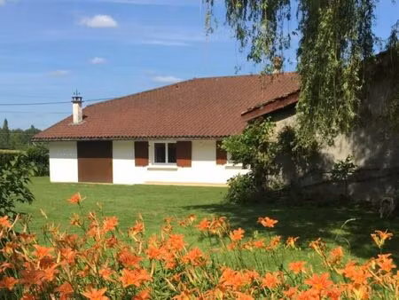 villa 4 pièces 112 m²