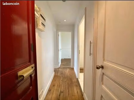 recherche t2 ou t3 800