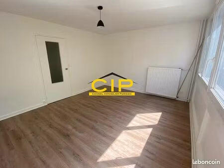studio 1 pièce 25 m²