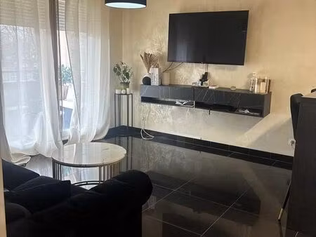 beau t3 à vendre saint priest centre