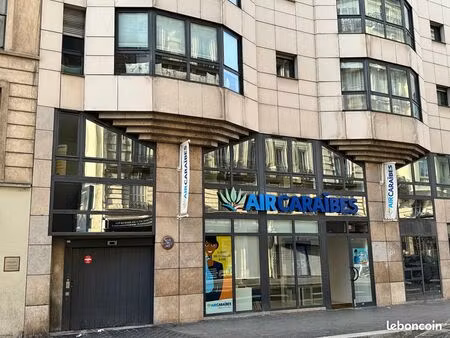 parking/box 15 m² paris