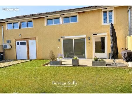 maison 4 pièces 115 m²