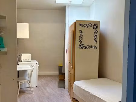 location chambre de bonne