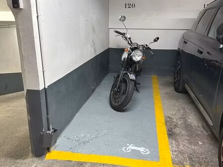 parking moto