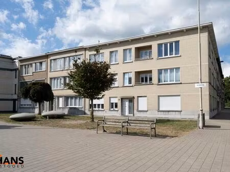 appartement à louer à antwerpen € 880 (lniso) - hans vastgoed | zimmo