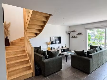 maison - 5 pièces - 104m2