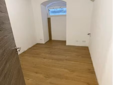 location bureau centre ville bastia