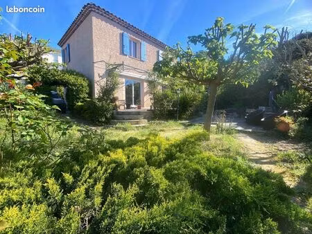 ferme 4 pièces 96 m²