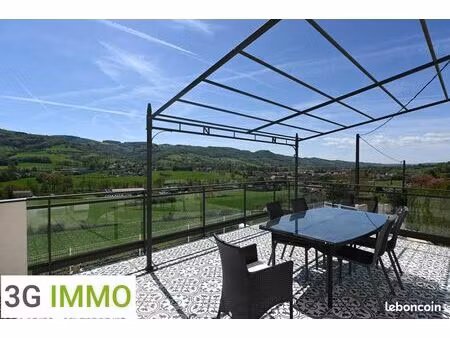 vente maison individuelle de hameau  220 m²