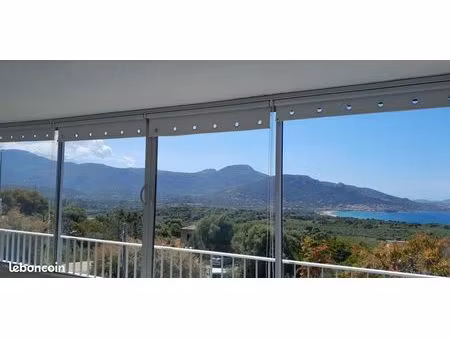 f2 61 m2 vue mer exceptionnelle situé à 5 mns des plages