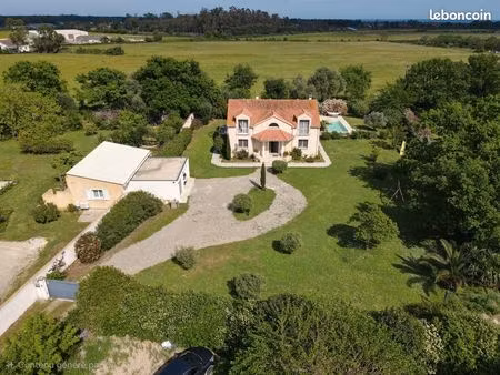 villa d’exception avec piscine – 177 m² de confort à 10 min de la mer