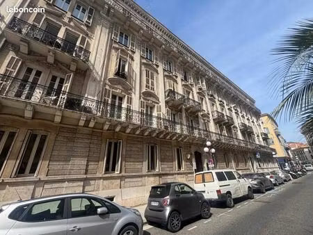 appartement 6 pièces 133 m²