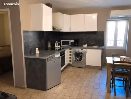 location f2 meublé etudiant - 10 minutes corte