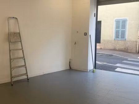 local commercial + garage – centre cagnes-sur-mer (place sainte luce)
