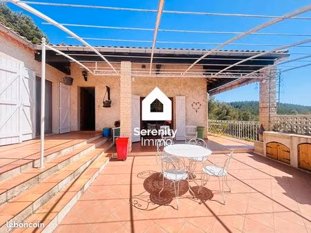 propriété 10 pièces 230 m²