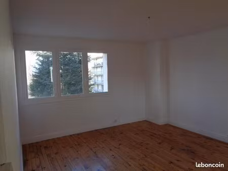appartement 4 pièces 65 m²