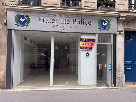 local commercial boulevard saint-germain / paris