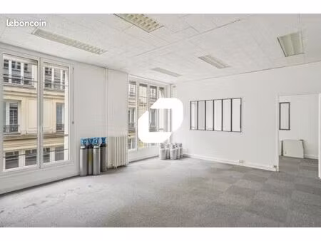 bureaux 118 m²