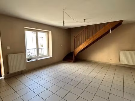 appartement 3 pièces 77 m²