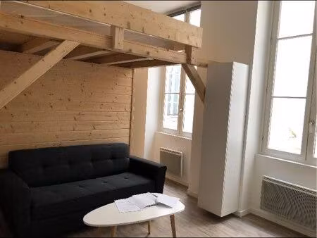 lyon 2 - bail mobilité de mai à juilket/aout- studio