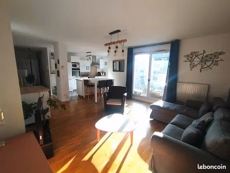 t3 meublé 70m2 part dieu lacassagne