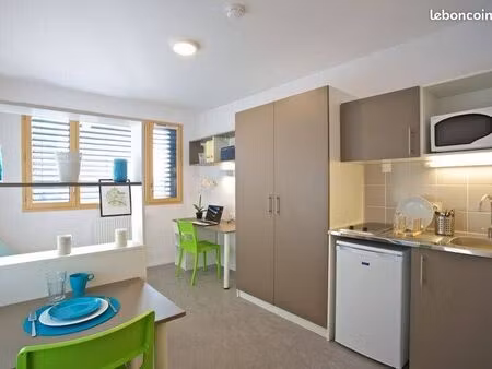 studio 1 pièce 18 m²