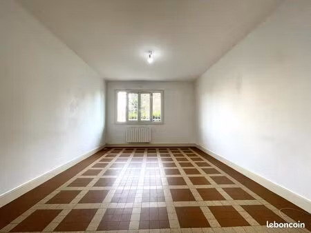 appartement 3 pièces 54 m²