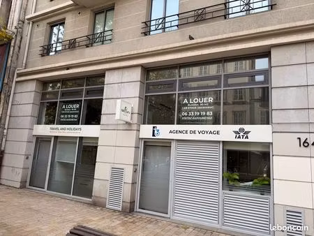 a louer : bureaux marseille (13006) lieutaud royal castellane 88 m² - 600 euros/mois
