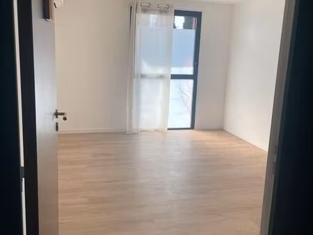 aix en provence  les milles  cabinet à temps plein à louer