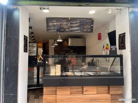 vends fond commerce rue ménilmontant 600 euros de loyer