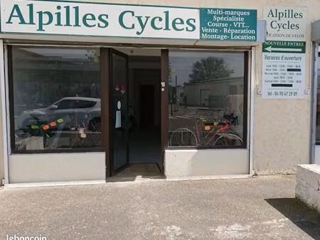 commerce de cycles à vendre: alpilles cycles