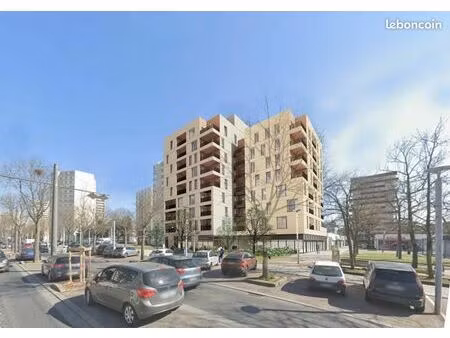 bureaux santé 15 m²