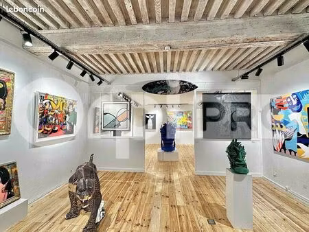 local commercial 126 m²