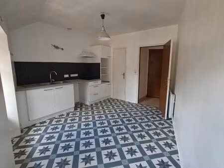 appartement 2 pièces 61 m²