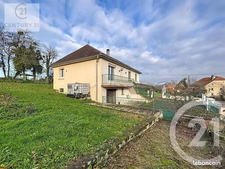 maison de village 7 pièces 109 m²