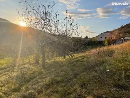 terrain 1 543 m² marcillac vallon